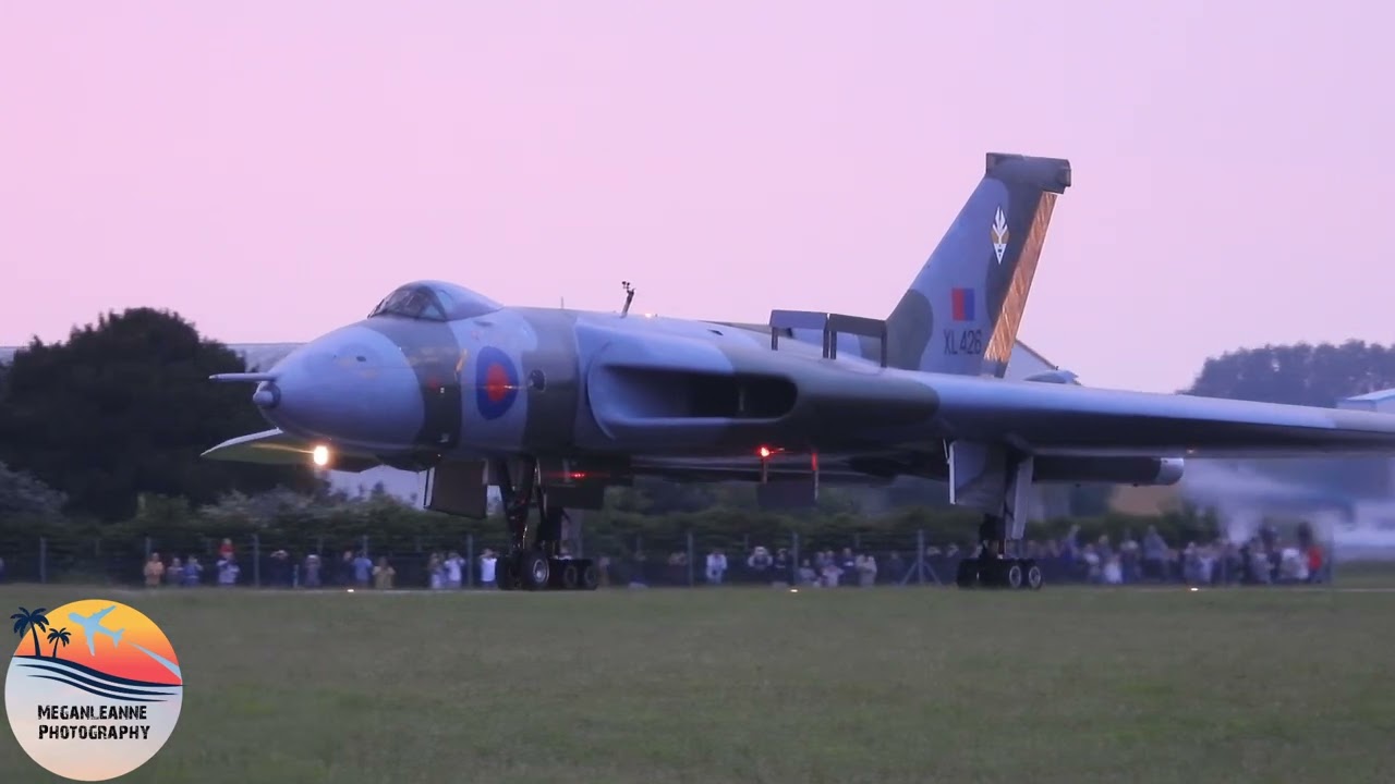 Vulcan XL426 Twilight Taxi Run 2024