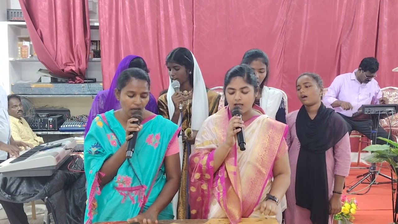 இராஜா உம் பிரசன்னம்| Raja um prasannam  #Fr.Berckmans #Jebathoatta Jeyageethangal #worship