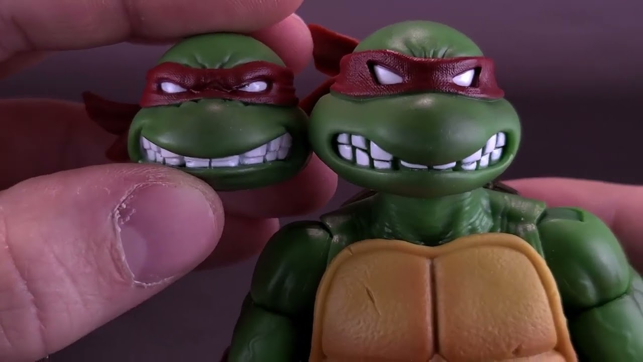 Super7 Teenage Mutant Ninja Turtles Ultimates Raphael Figure Version 2 