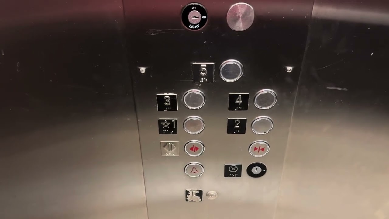 Mowrey? Hydraulic Elevators ~ Holiday Inn Express & Suites North ~ Fort Lauderdale, FL