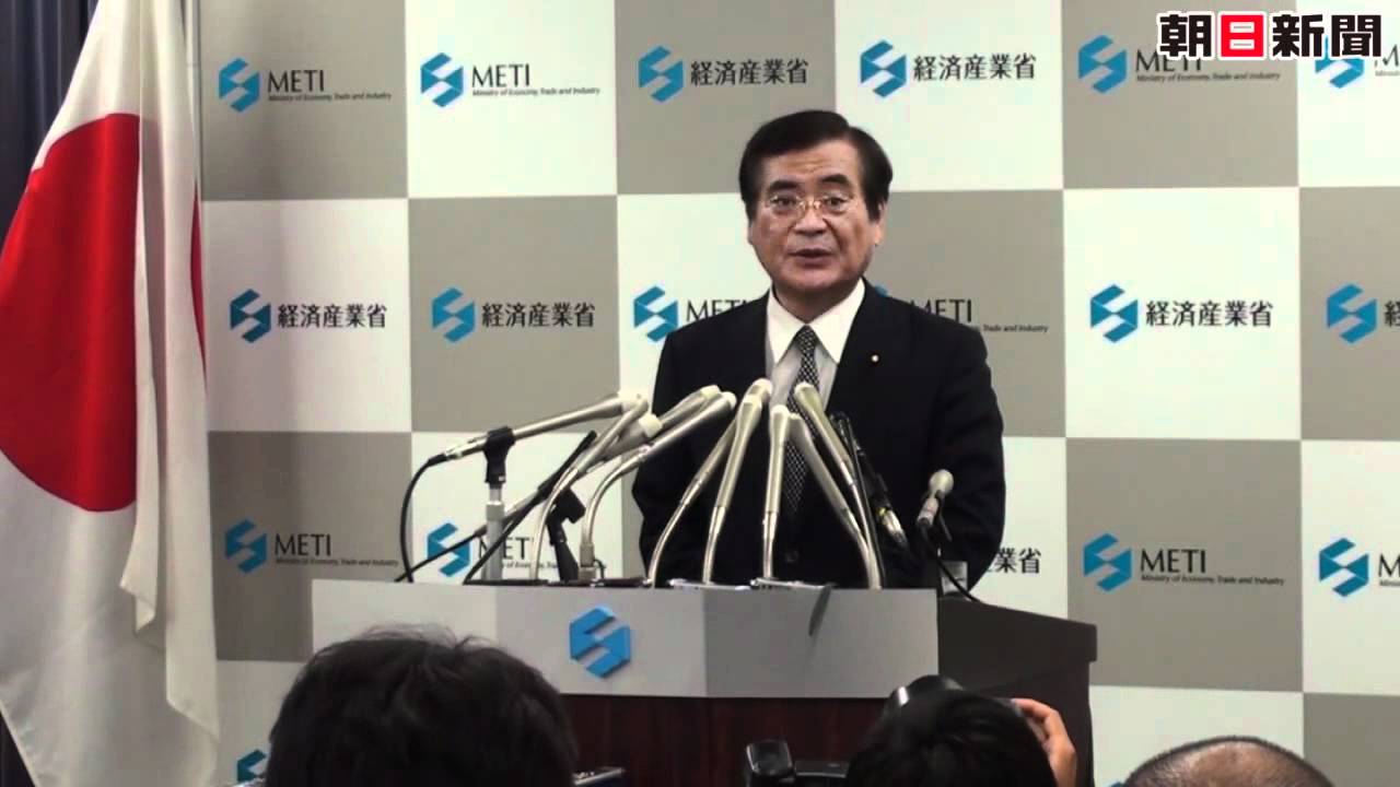 鉢呂吉雄経産相が辞任会見