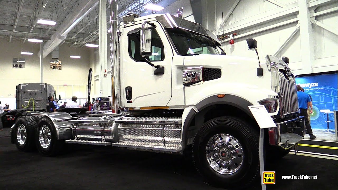 2022 Western Star 49X Day Cab Truck - Exterior Interior Walkaround Tour  - 2021 Expocam