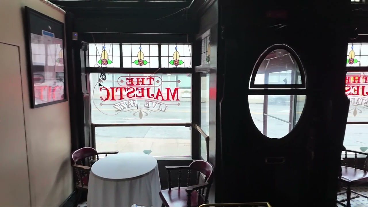History of Kansas City's Majestic Restaurant from the Pendergast Era to the Present
