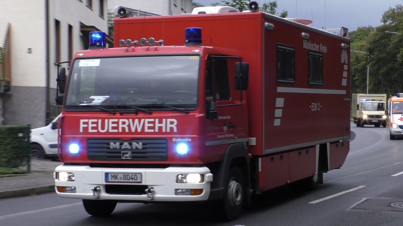 BHP-B 50 Feuerwehr/DRK/THW Märkischer Kreis auf Einsatzfahrt in Plettenberg