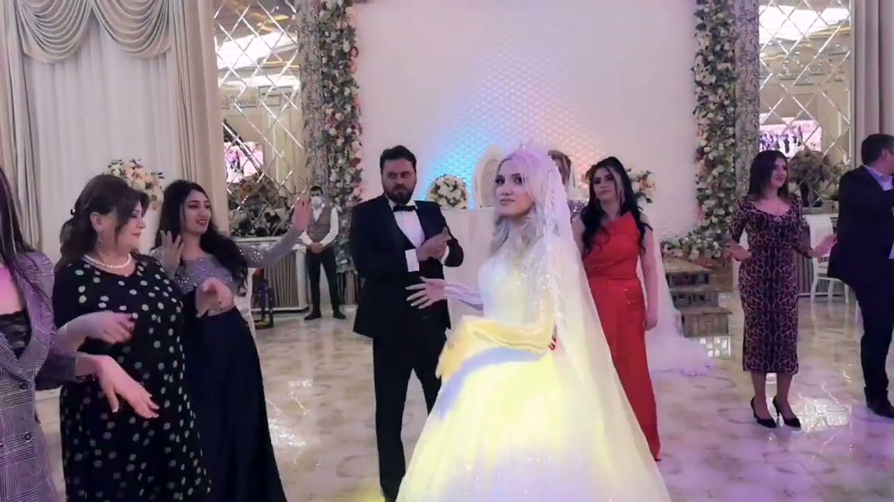 Elşad Qarayevin qızının toyunda NƏLƏR YAŞANDI? - 