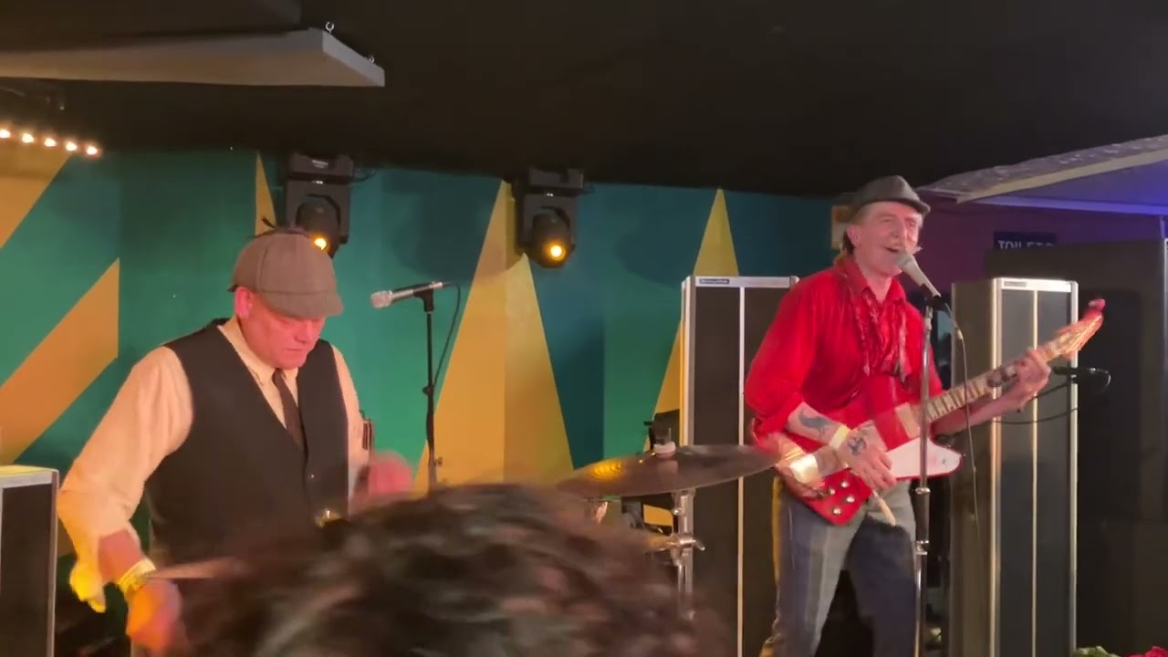 Wild Billy Childish & CTMF - Lie Detector
