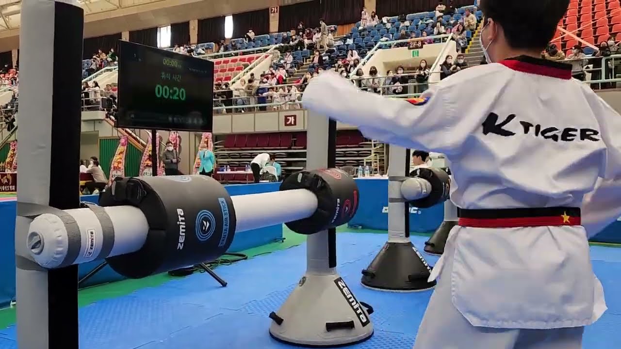 Zemita Speed kicks Competition (in Yangsan, Korea)