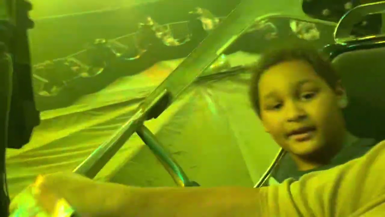 Timmy rides the Cosmotron at Knoebels