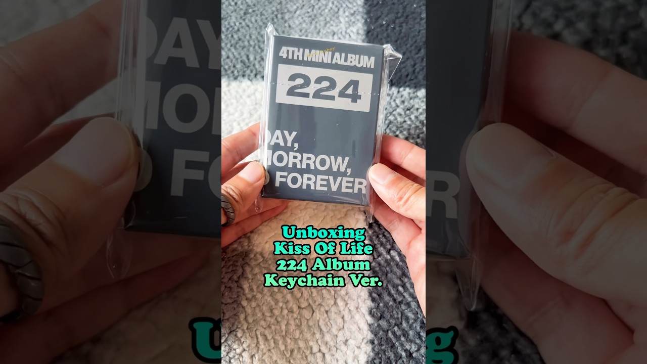 Unboxing Kiss Of Life - 224 Album Keychain Ver