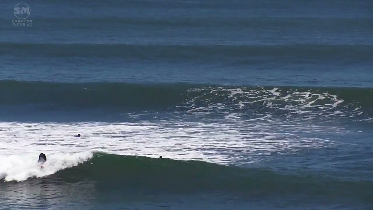 Moment Surfing in Balian last week