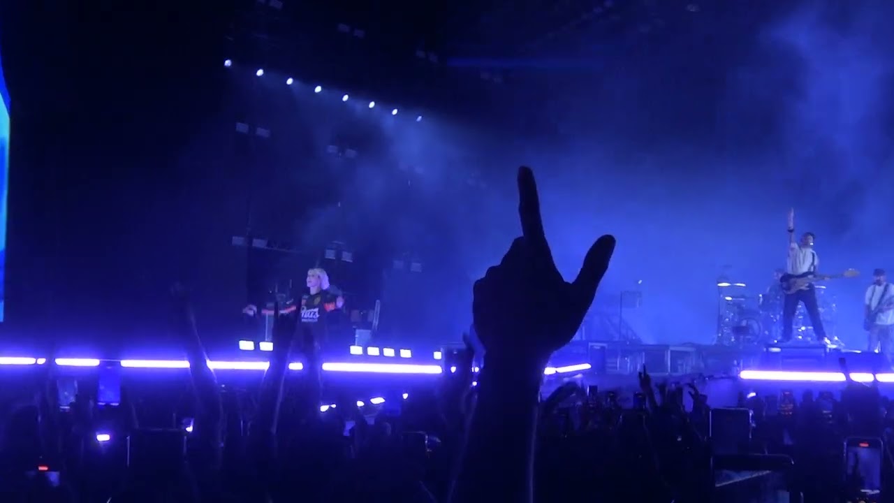 Linkin Park, From Zero (Intro)/Emptiness Machine in Brasília/Brazil 11.11.2025