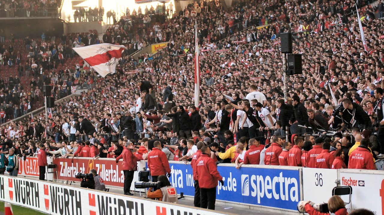 VfB Stuttgart - Eintracht Braunschweig / Bl13-14 Cannstatter Kurve TV Ultras Stuttgart HD