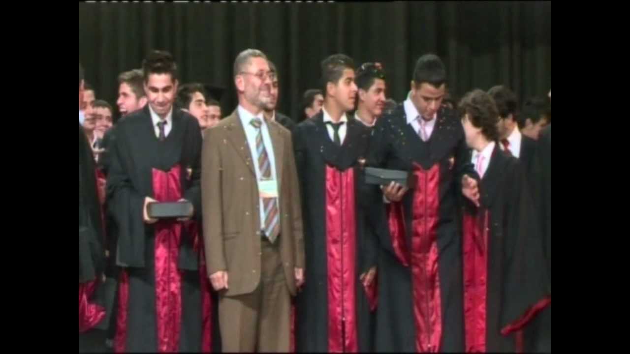 حفل تخريج طلاب الثانوية البنين