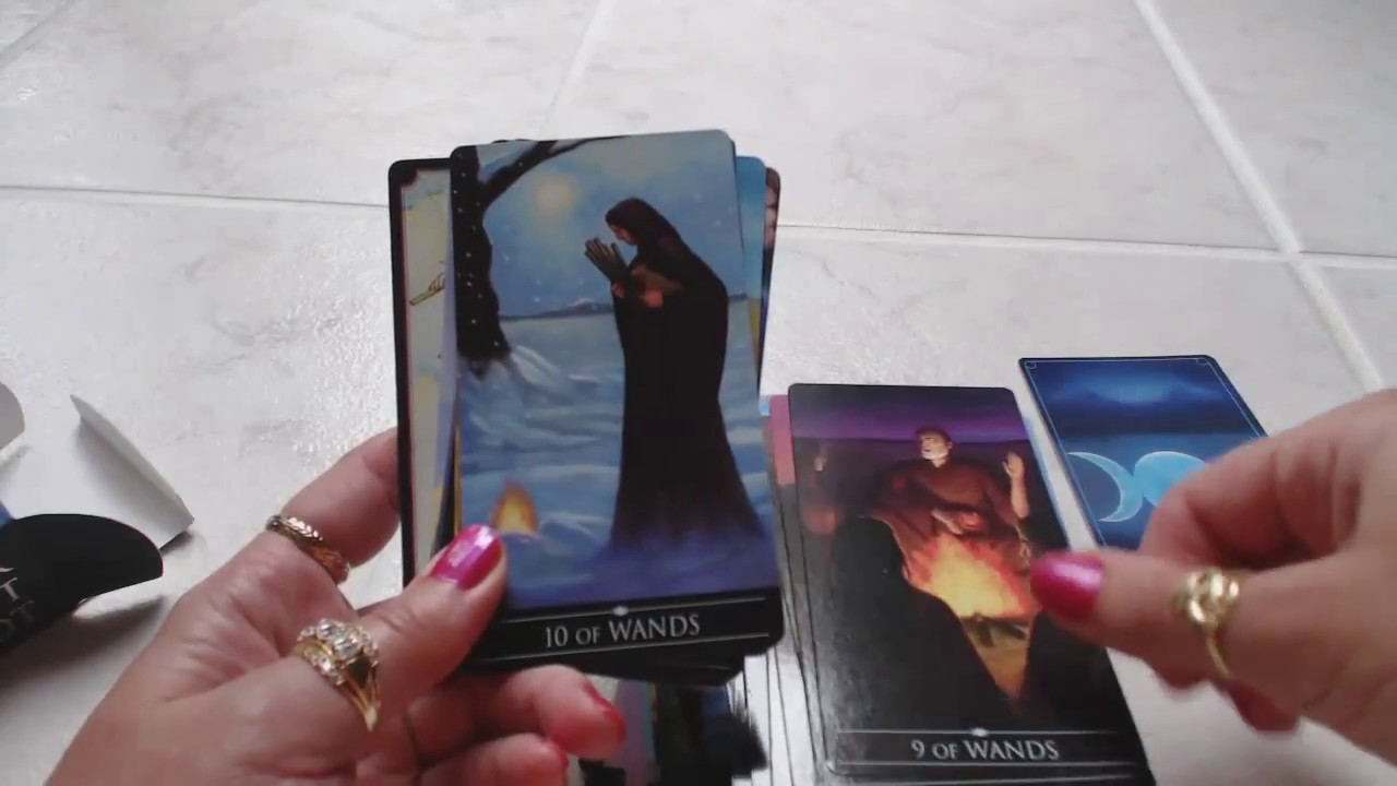 Traceyhd's Review Of The Silver Witchcraft Tarot
