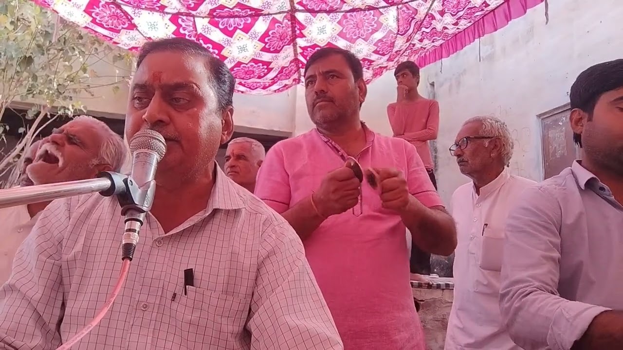 जय जय राधा वर आरती