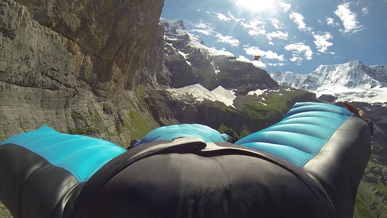 Bart nad Sven wingsuite base jumping in Swiss Alps