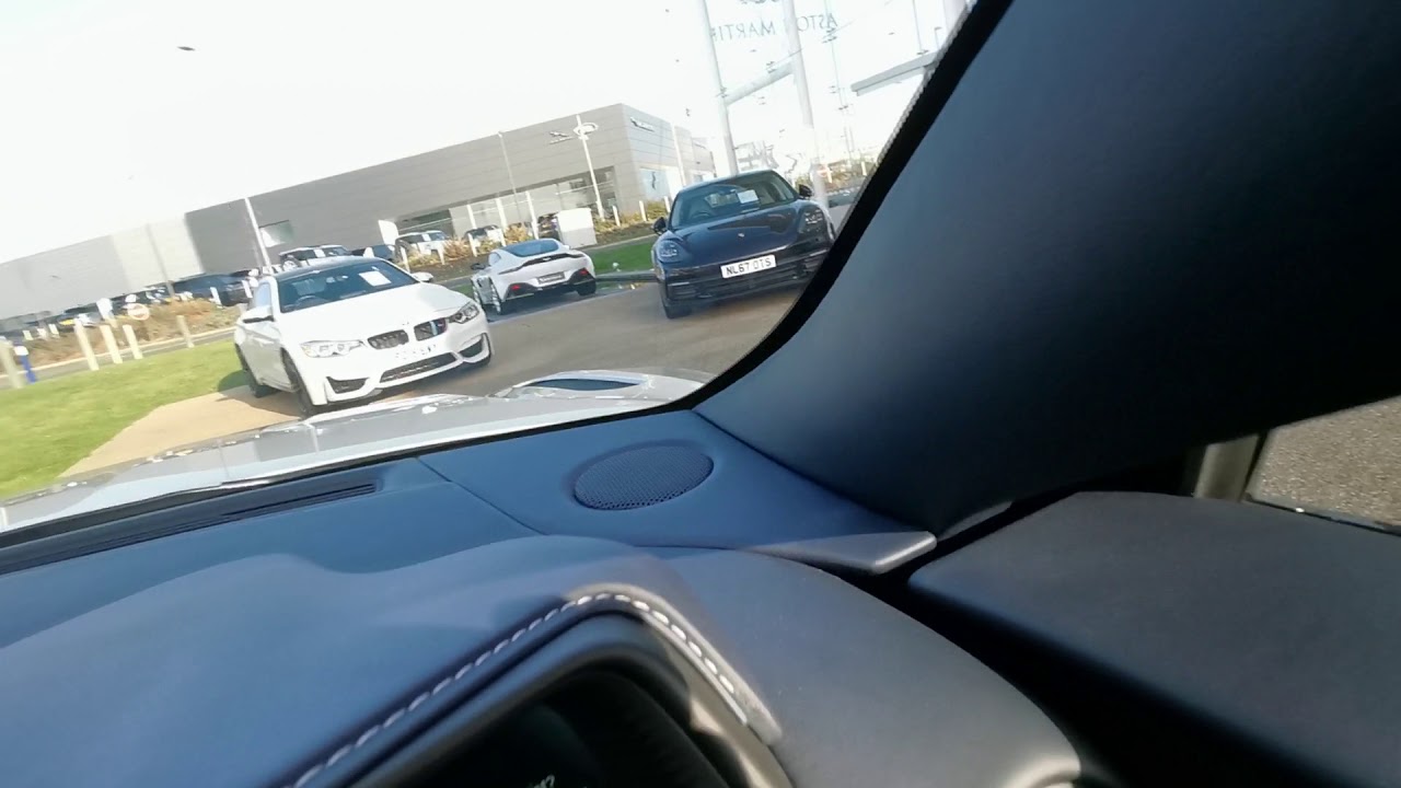 DB11 Park Assist