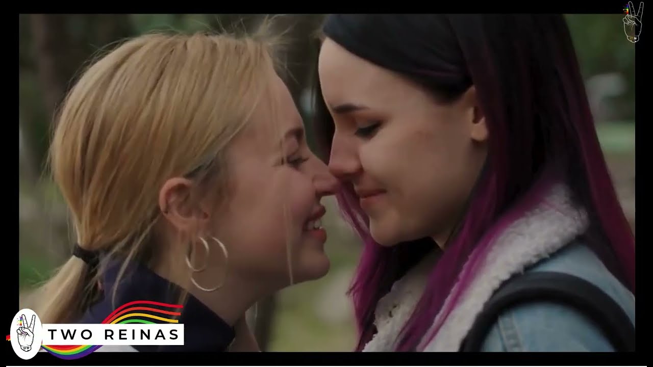 🥰  Soy Lesbiana |   Cris y Joana - El Amor Que Cambió Todo 🏳️‍🌈 | Skam España - Lesbian Love  🔥