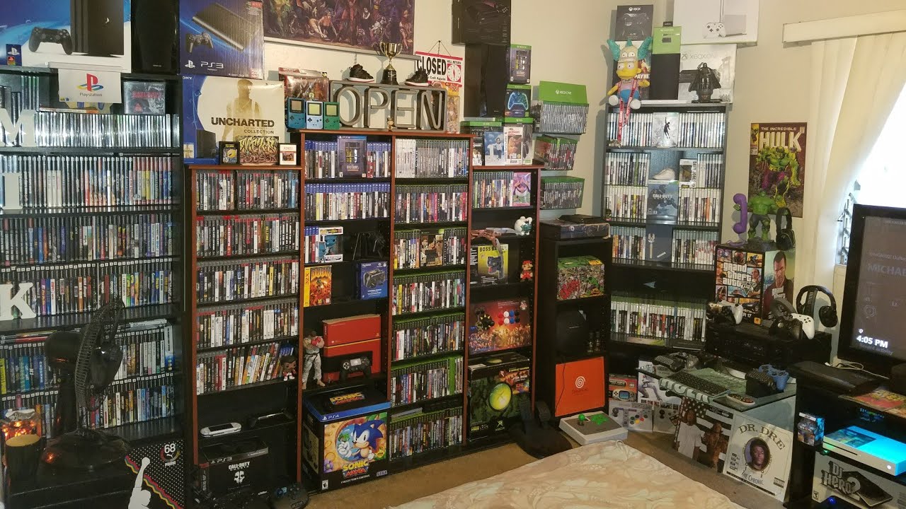 2018 VIDEO GAME ROOM TOUR!!/ 1/1/18