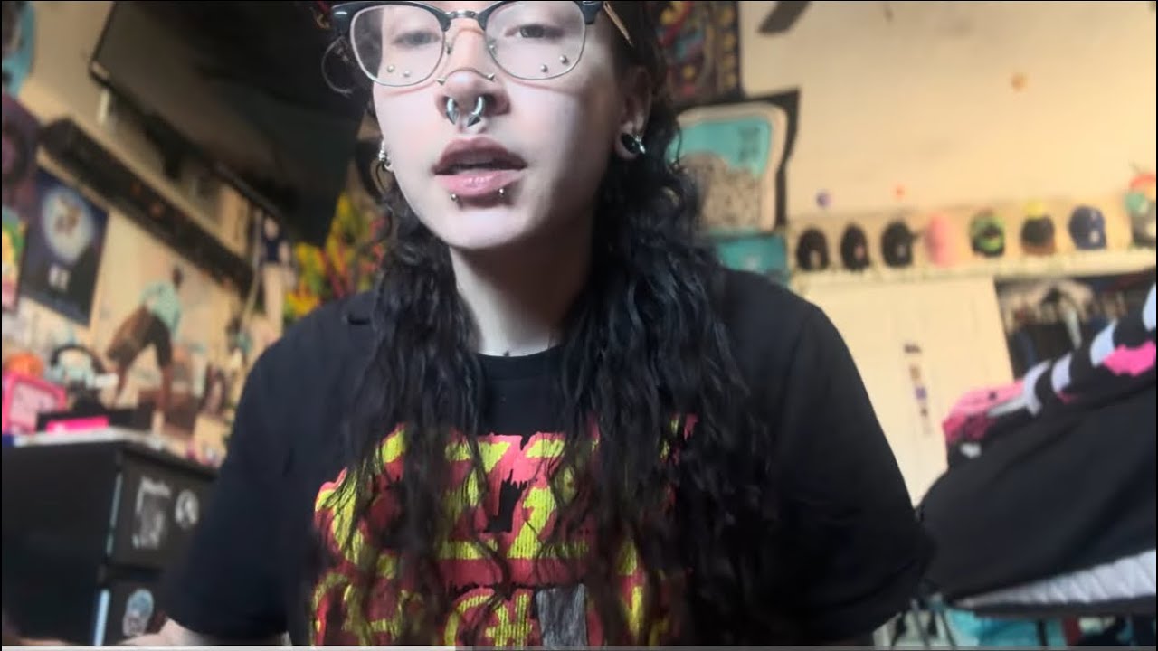 Being androgynous and how people treat me