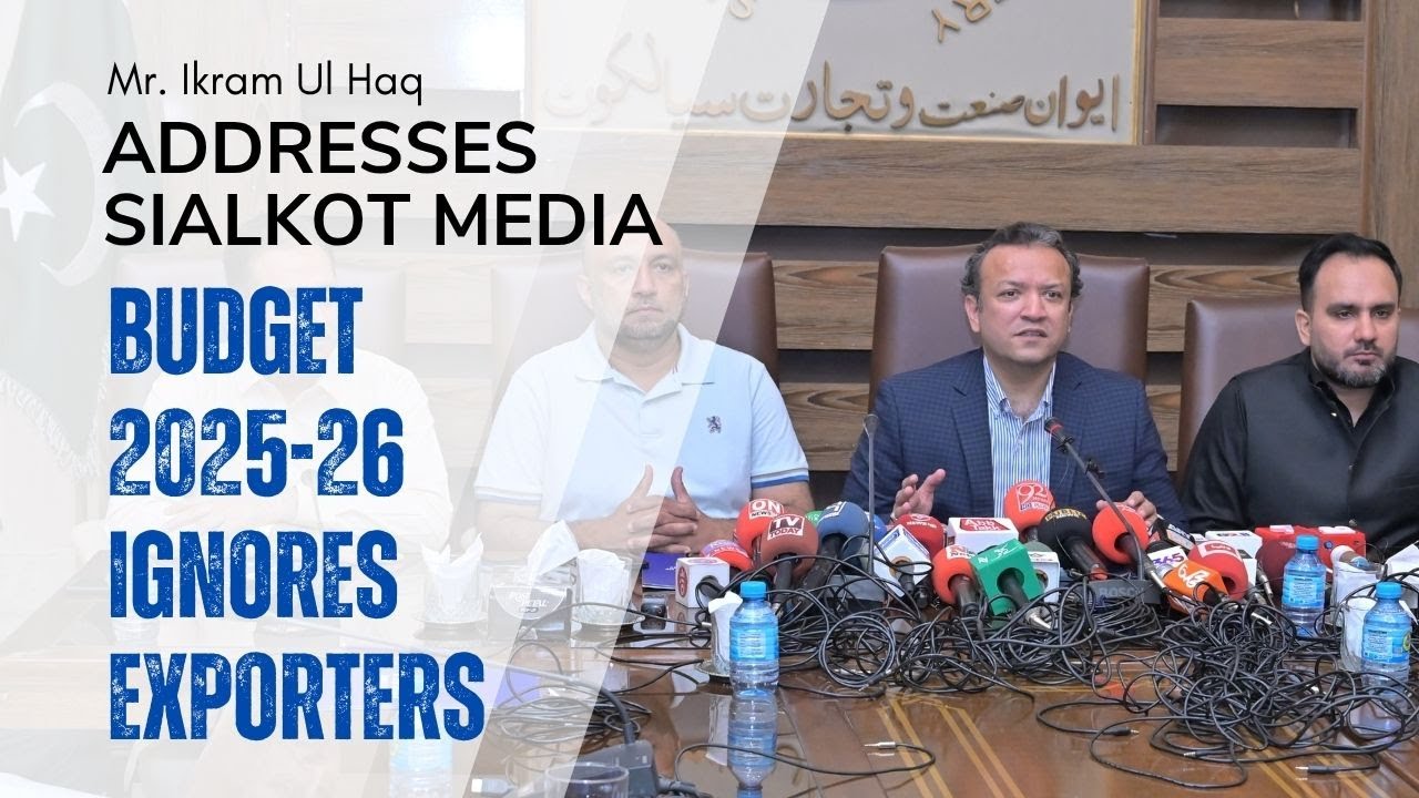 Mr. Ikram Ul Haq Addressing the Print and Electronic Media of Sialkot