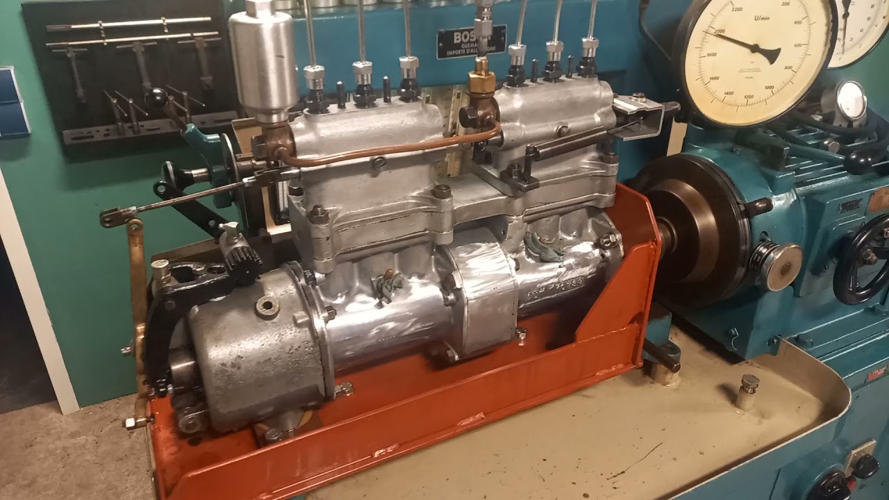 Kromhout 6 Ls brandstofpomp op Bosch testbank na revisie