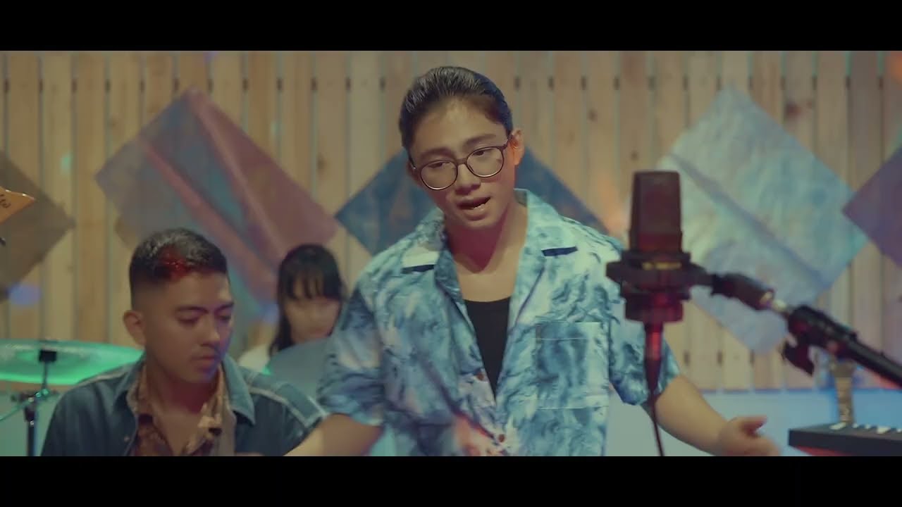Htoo Myat Zaw x Pone Yape - ကန့်သတ်နယ်မြေ (Music Video)