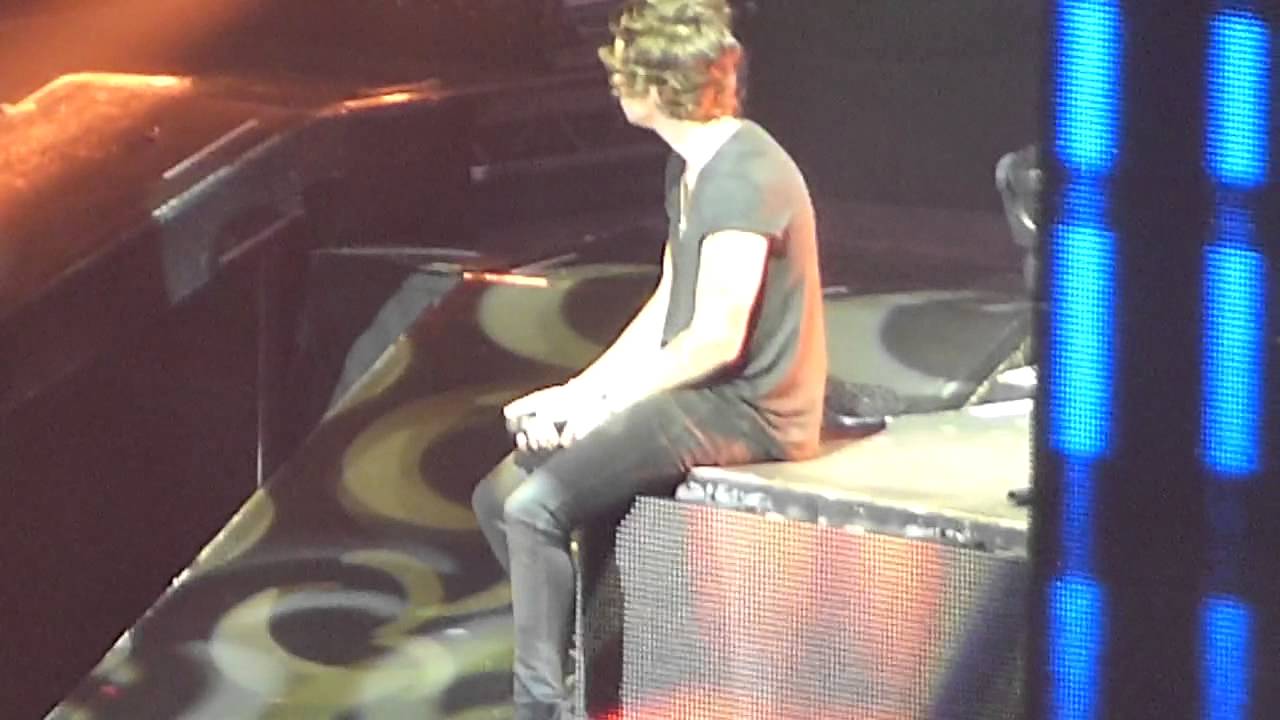One Direction - Summer Love (Perth 28/09/13)