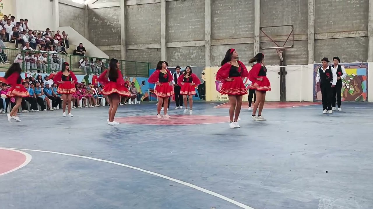 Danza Folklórica 12 de octubre día de la raza💃🥳👏🖤🤍