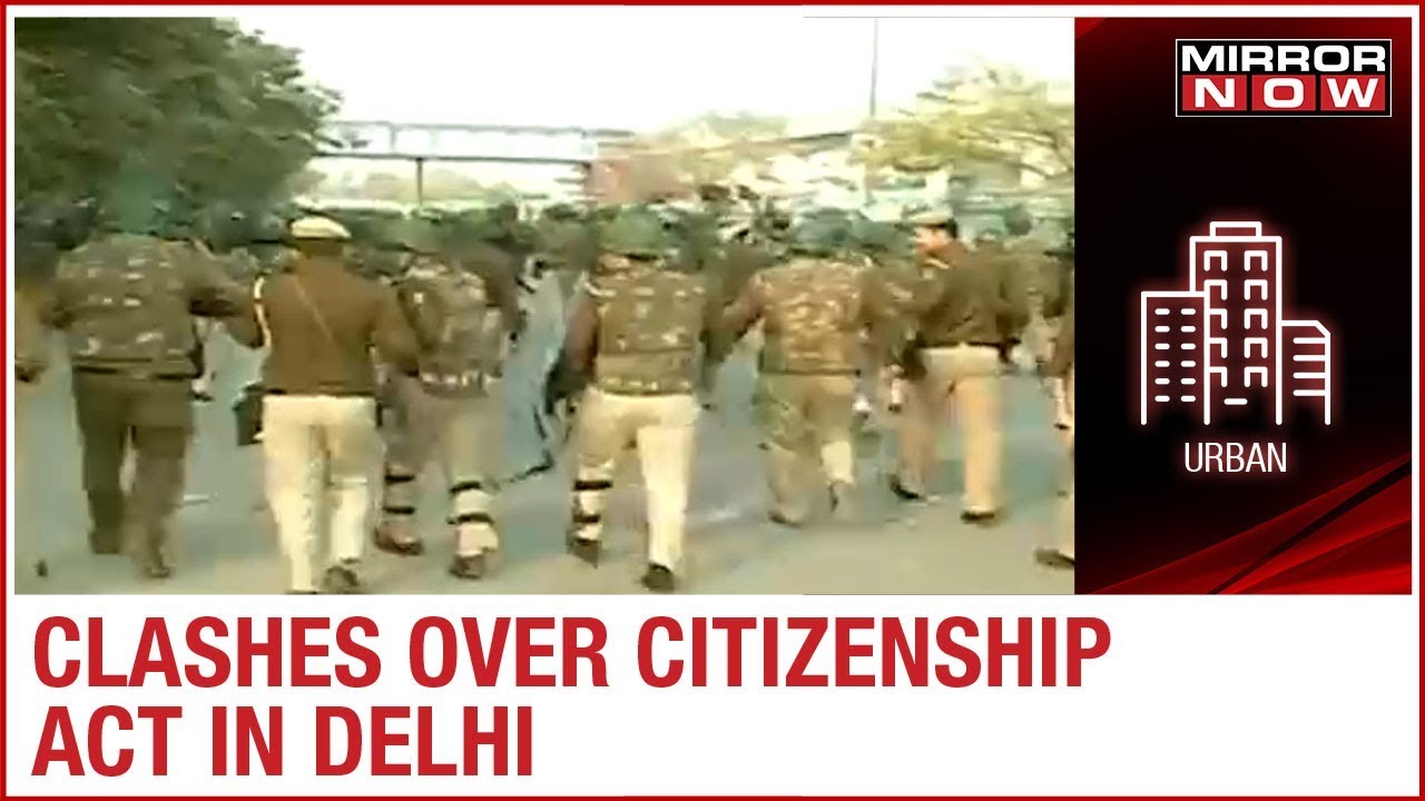 One police constable dead in the Delhi clashes between pro and anti-CAA groups