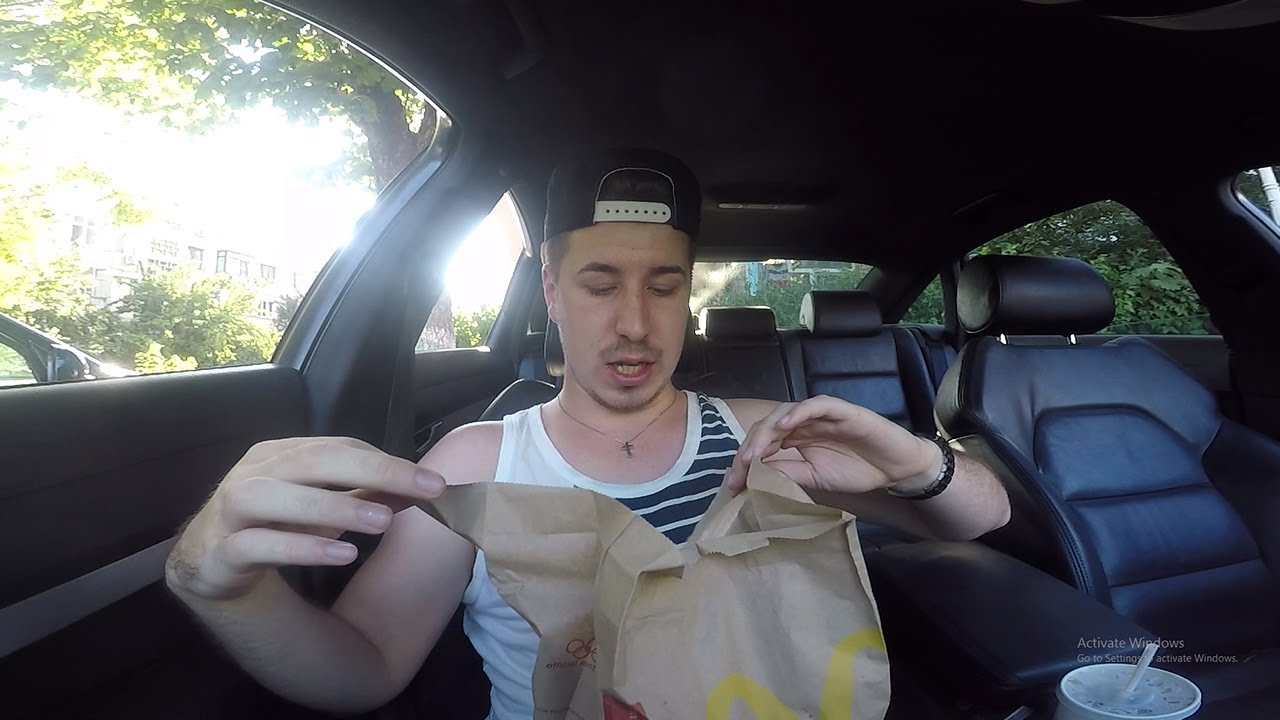 LET'S GO TO MC DONALDS | CarVlog