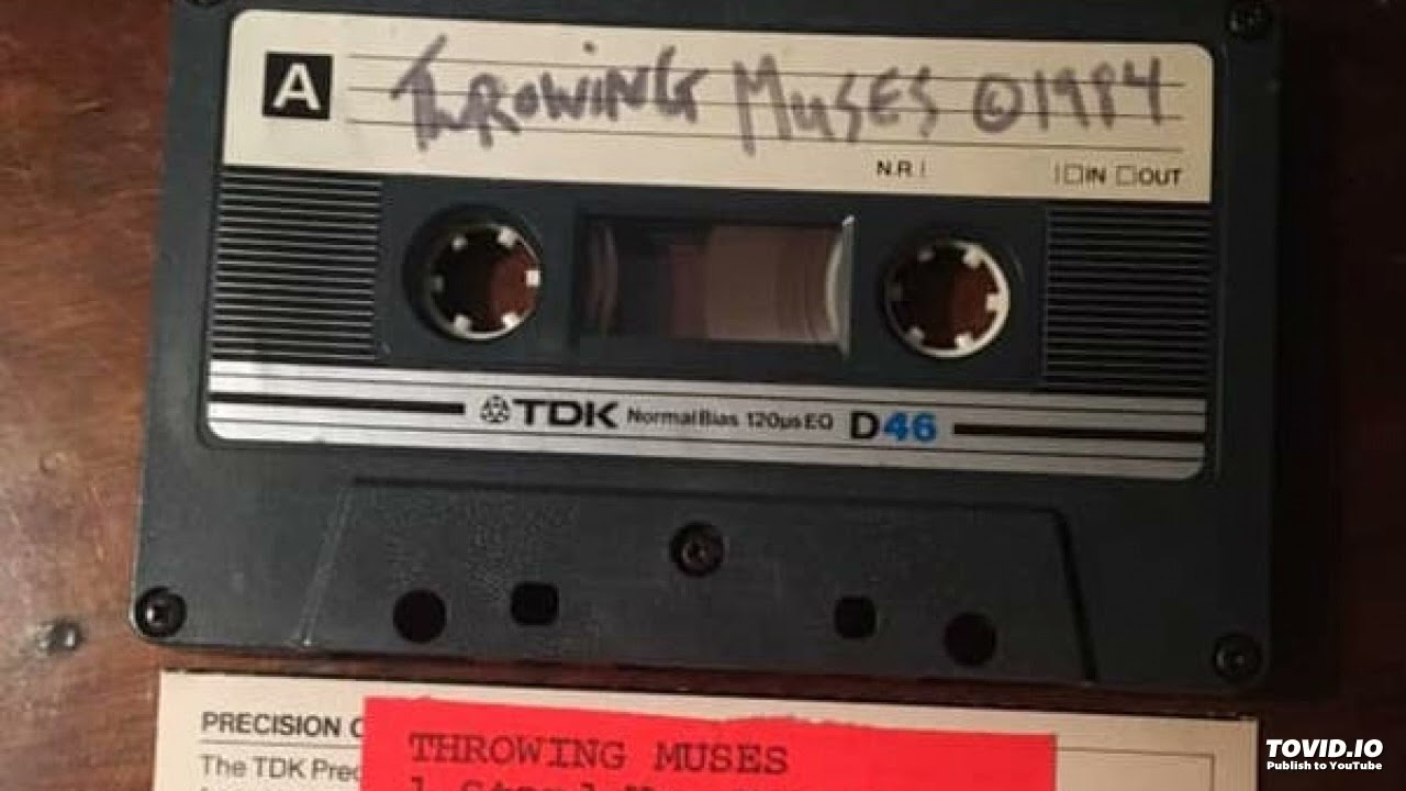 Throwing Muses - Fear (First EP Outtake) (1984)