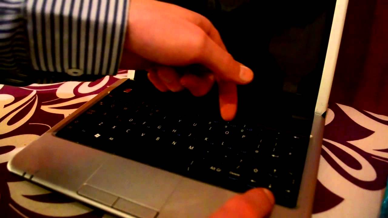 ASMR ~Laptop Cleaning 2 ~ Soft Whispering with handmovements and tracing