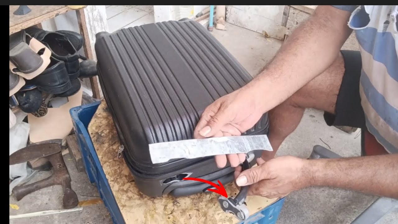 como consertar alça de mala  com zinco