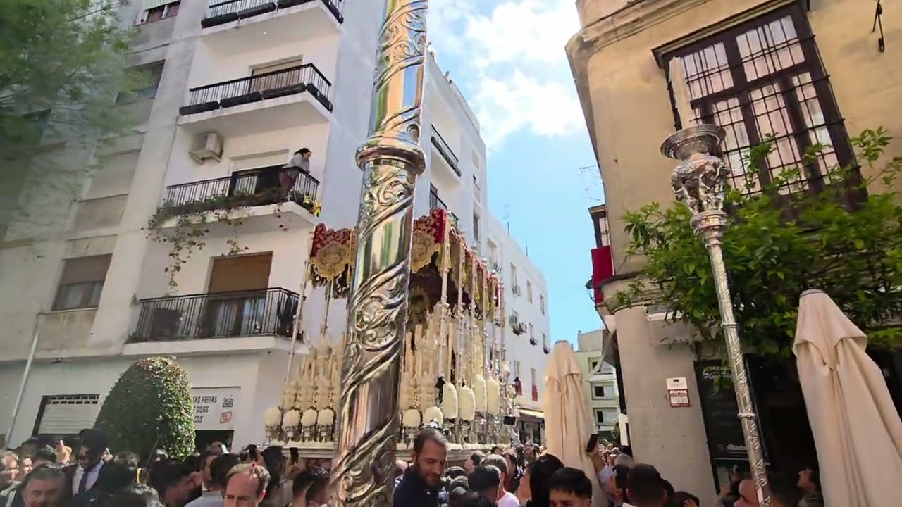 María Santísima del Desamparo, en el Domingo de Resurrección de Jerez 2025.