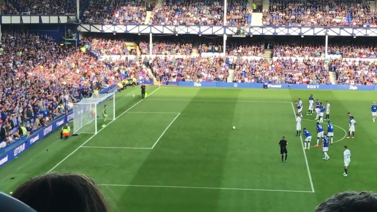 Jorginho Penalty vs Everton Away - Massive Goal to Win at Goodison