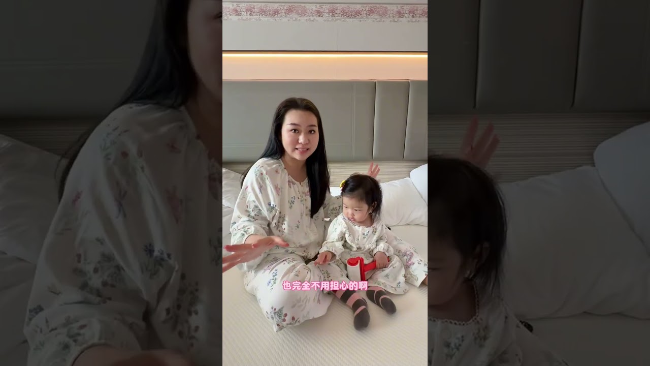 A Vlog record of a 13-month-old baby getting up in the morning during a self-driving trip