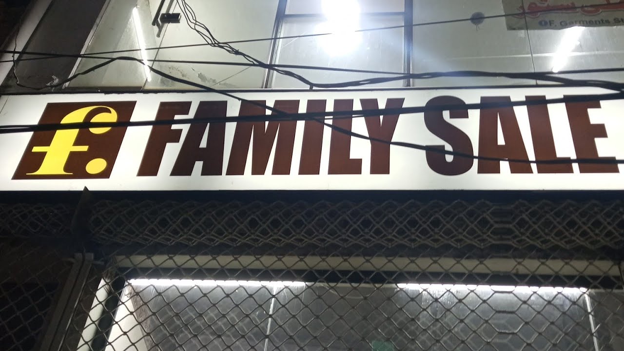 Fo clothes family sale point of Sialkot brand shop 