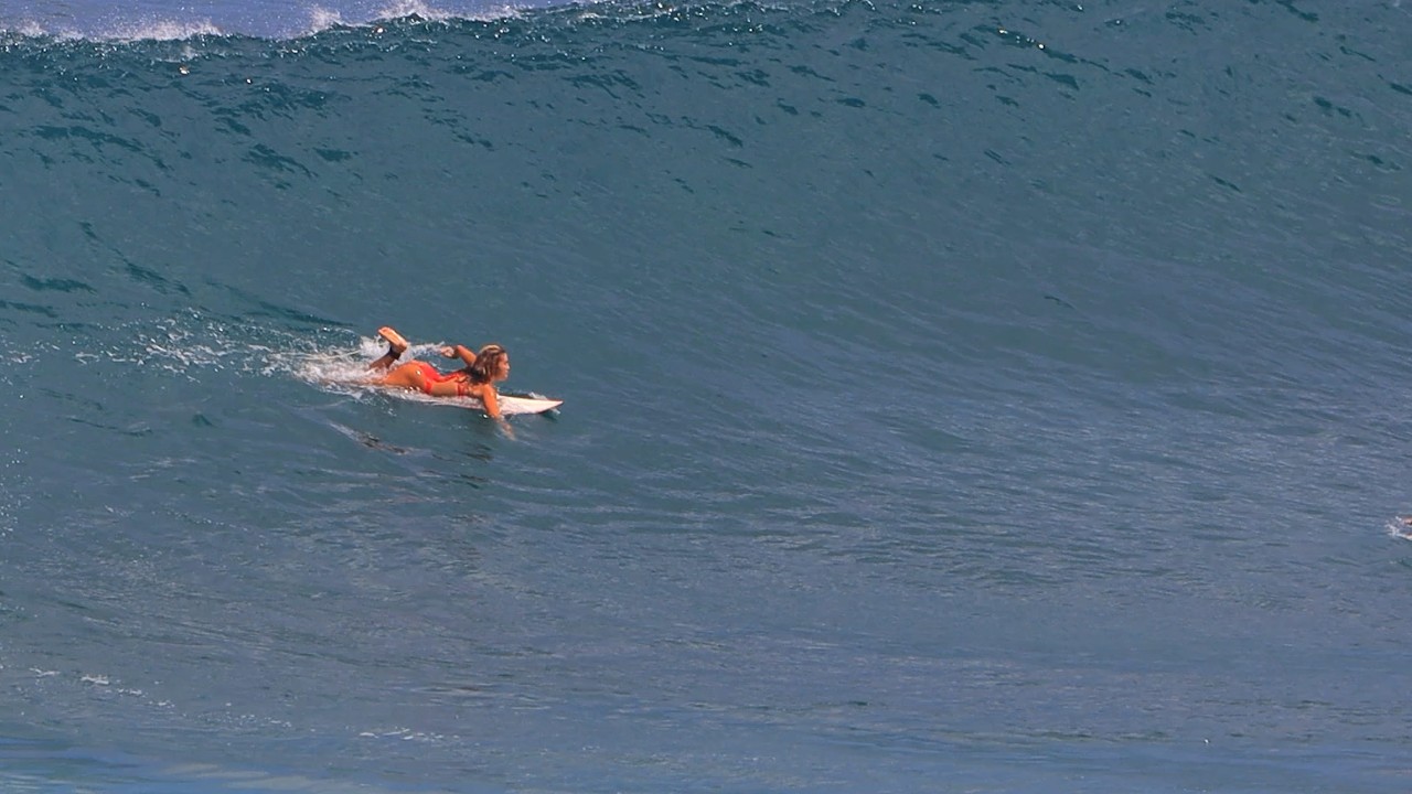 Female Surfers Of Uluwatu