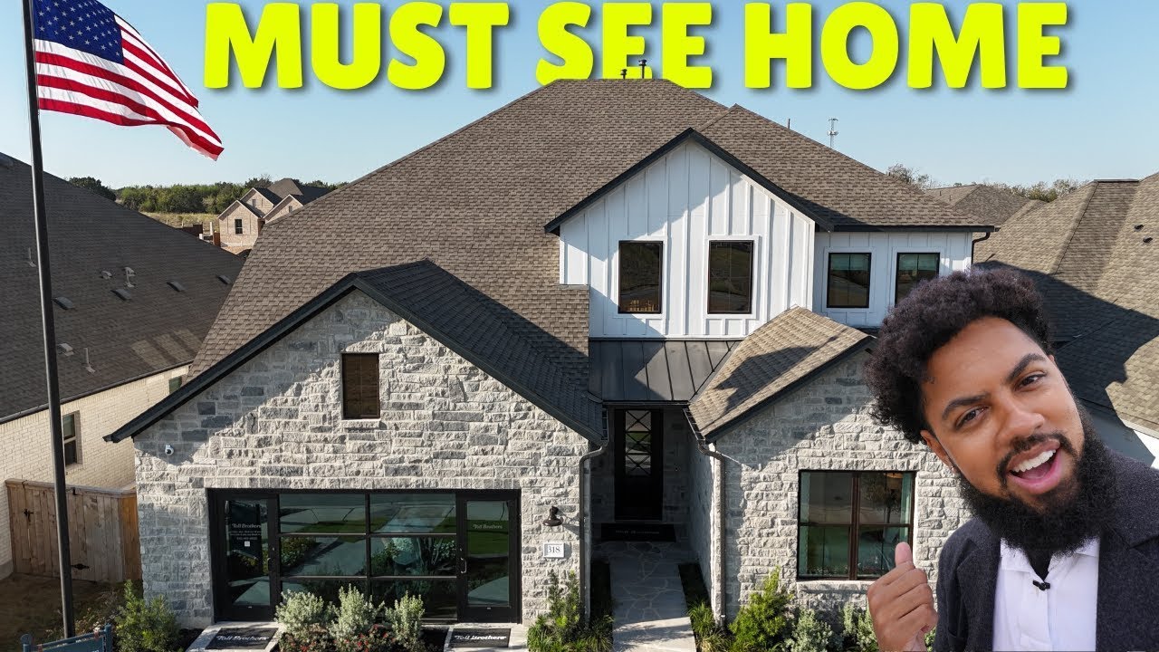 Experience Luxury Living at Its FINEST in New Braunfels' Mayfair Community