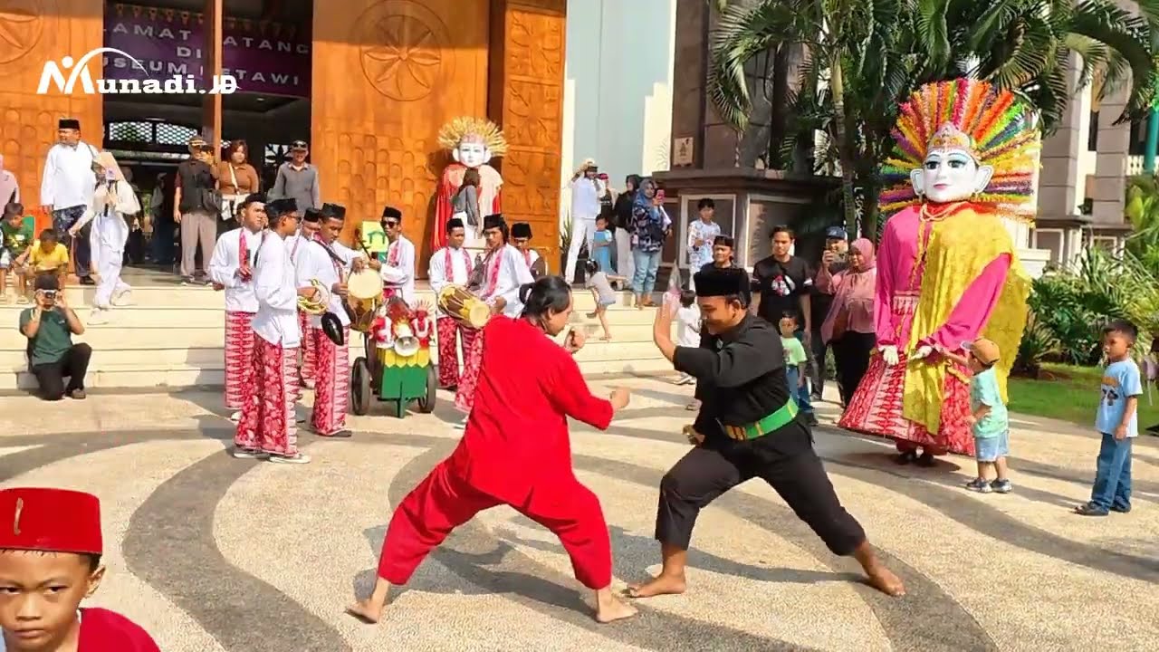 SILAT BETAWI ONDEL ONDEL SANGGAR PUTRA JAYA DI SETU BABAKAN
