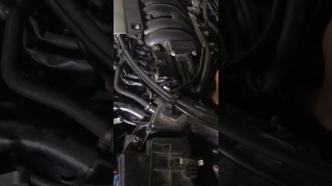 Ниссан Максима А33 vq30 что стучит?странные звуки