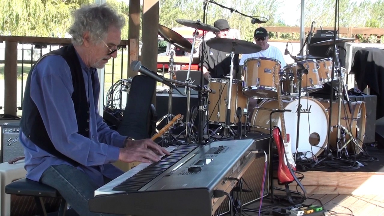 Flaxwood Festival 2013 - Roy Phillips - Birth