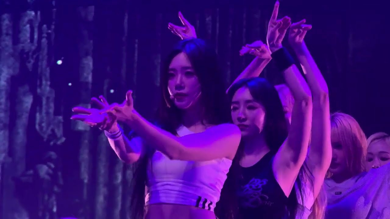 240330 Dreamcatcher - 'Shatter'