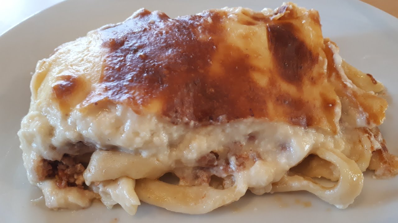 Παστίτσιο με βελούδινη μπεσαμελ!!