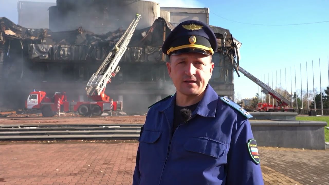 Смотри Хабаровск 03.10: пожар Музыкального театра, производство стройматериалов, льготные лекарства