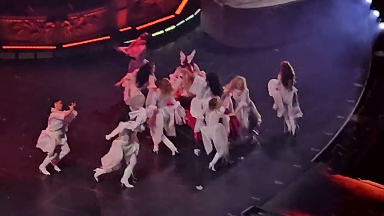 LADY GAGA MAYHEM BALL MIAMI MARCH 13 - BAD ROMANCE