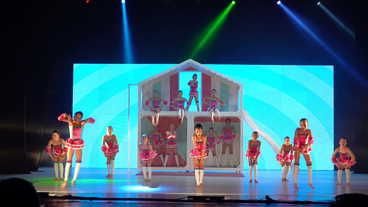 doll house