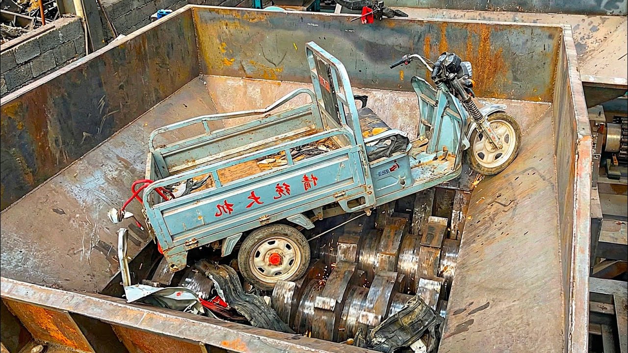 Vehicle Engine, Motorcycle inside Giant Shredder! Extreme Shredding Experiments 