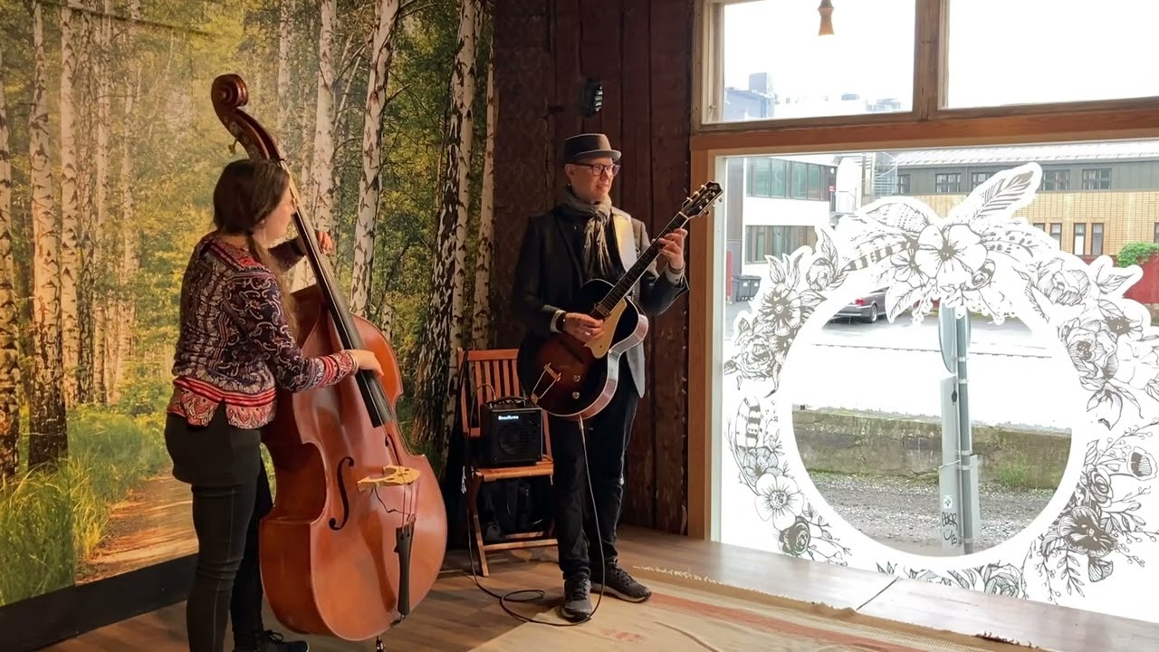 Pop-up gig with Martin Soderbacka & Eevalotta Matikainen